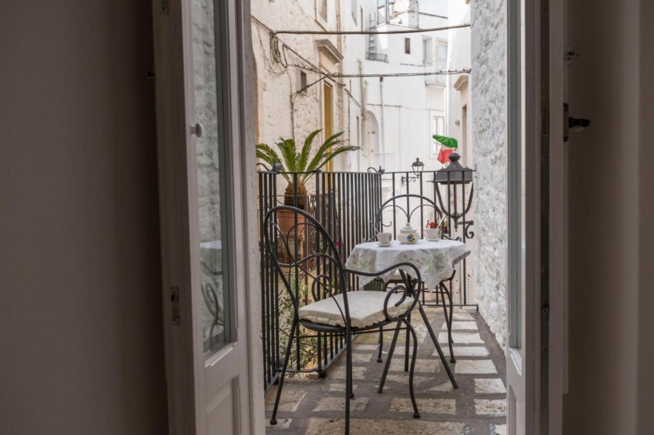 Da Concavo E Convesso Bed & Breakfast Locorotondo Luaran gambar