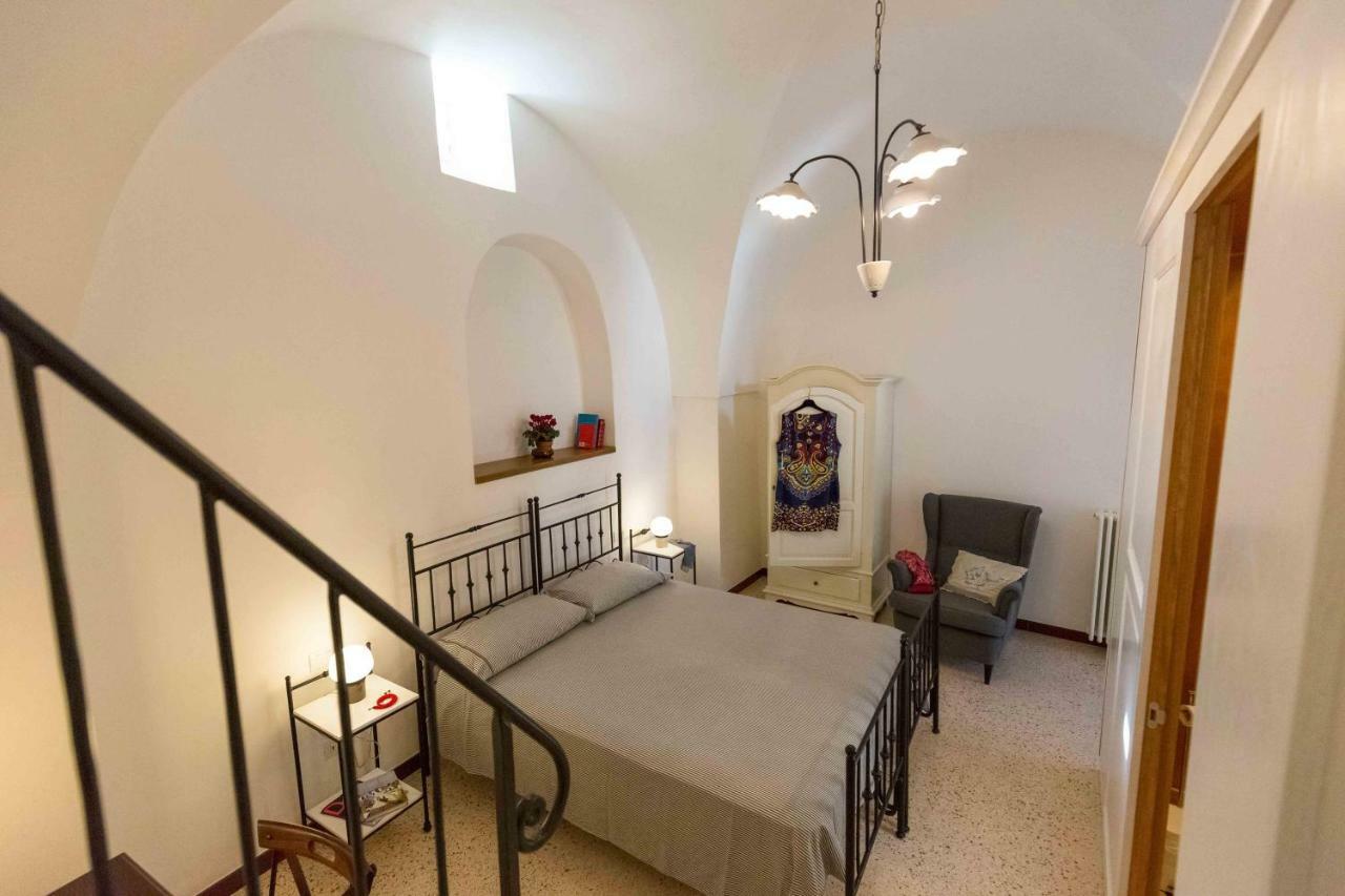 Da Concavo E Convesso Bed & Breakfast Locorotondo Luaran gambar